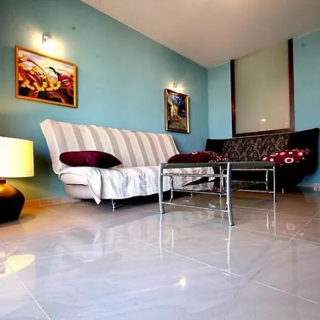 Apartment Towarowa Warsaw