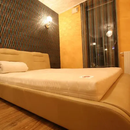 Apartment Towarowa Warsaw
