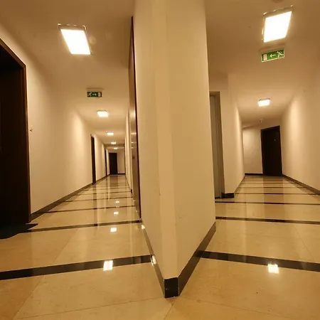 Towarowa Apartment Warsaw