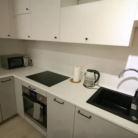 Towarowa Apartment Warsaw