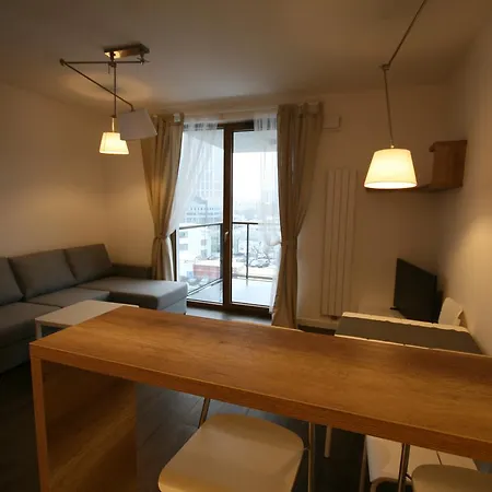 Towarowa Apartment Warsaw