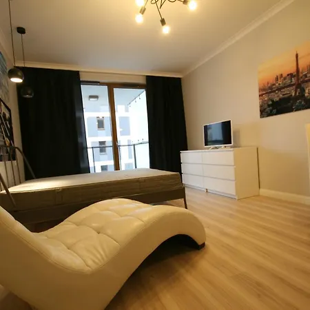 Towarowa Apartment Warsaw